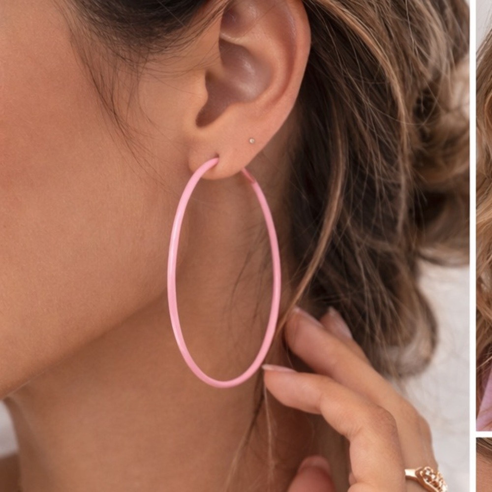 NWOT  Metal hoop earrings